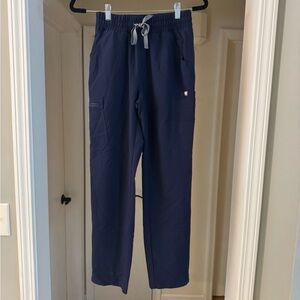 Woman’s Figs Scrub Navy Pants